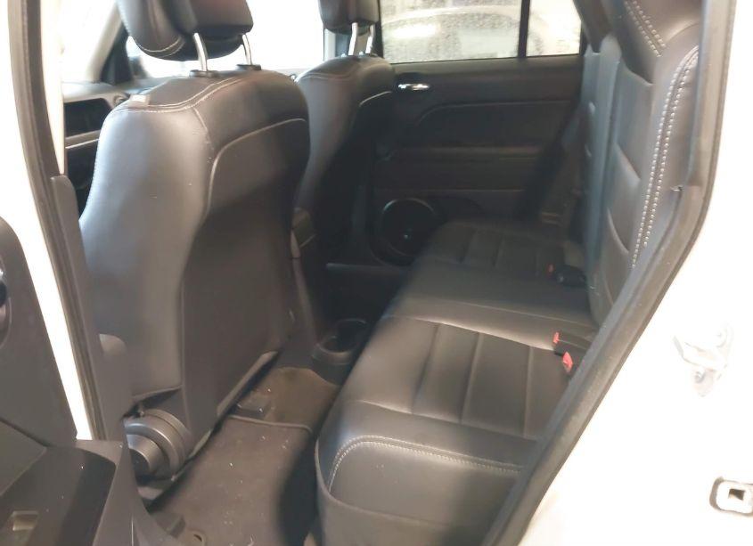 Photo 8 of 2015 Jeep Patriot HIGH ALTITUDE EDITION (VIN 1C4NJRFB4FD382809)