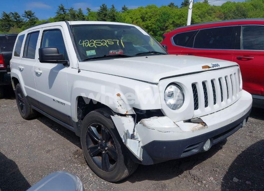 2015 Jeep Patriot HIGH ALTITUDE EDITION (VIN 1C4NJRFB4FD394829) main photo