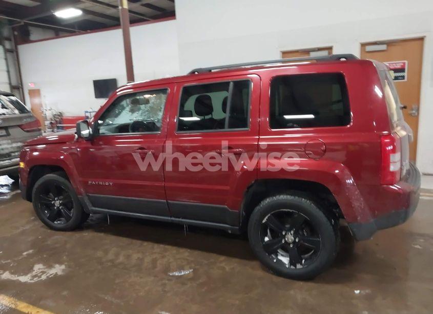 Photo 14 of 2016 Jeep Patriot LATITUDE (VIN 1C4NJRFB4GD594577)