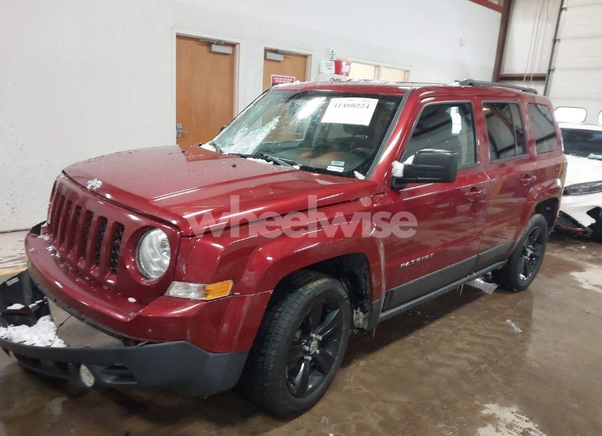 Photo 2 of 2016 Jeep Patriot LATITUDE (VIN 1C4NJRFB4GD594577)