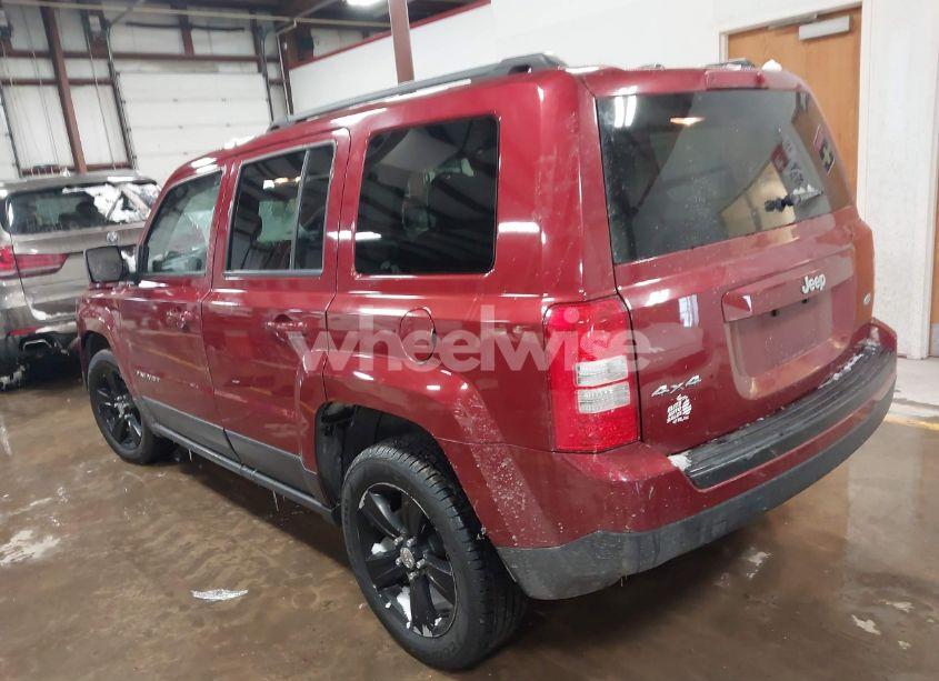 Photo 3 of 2016 Jeep Patriot LATITUDE (VIN 1C4NJRFB4GD594577)