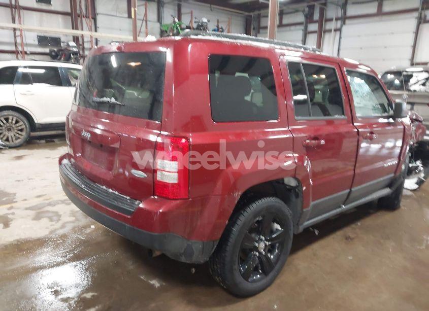 Photo 4 of 2016 Jeep Patriot LATITUDE (VIN 1C4NJRFB4GD594577)