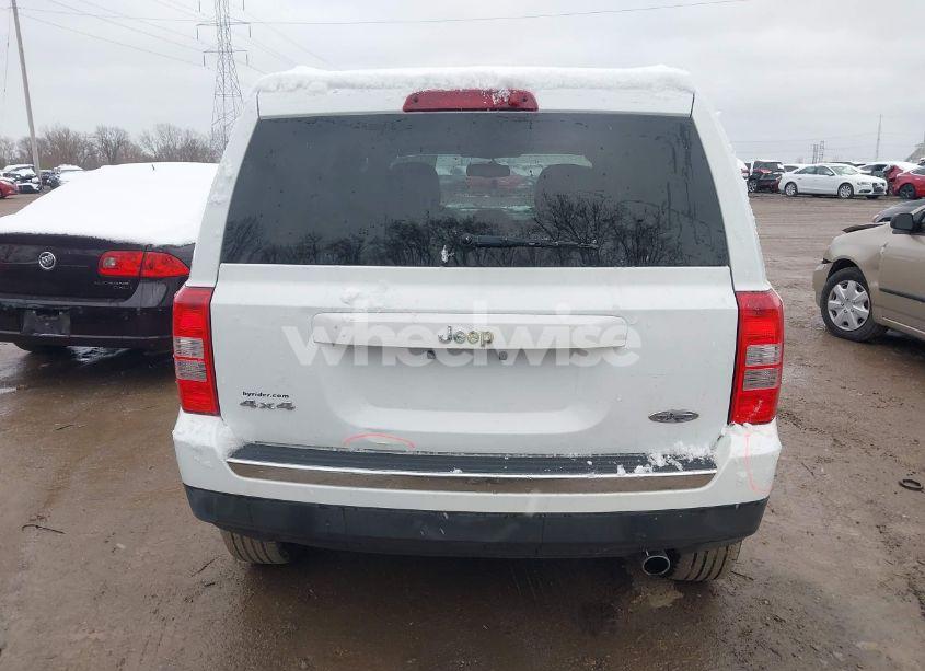 Photo 16 of 2016 Jeep Patriot HIGH ALTITUDE EDITION (VIN 1C4NJRFB4GD639081)