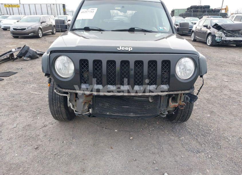 Photo 6 of 2012 Jeep Patriot LATITUDE (VIN 1C4NJRFB5CD540358)
