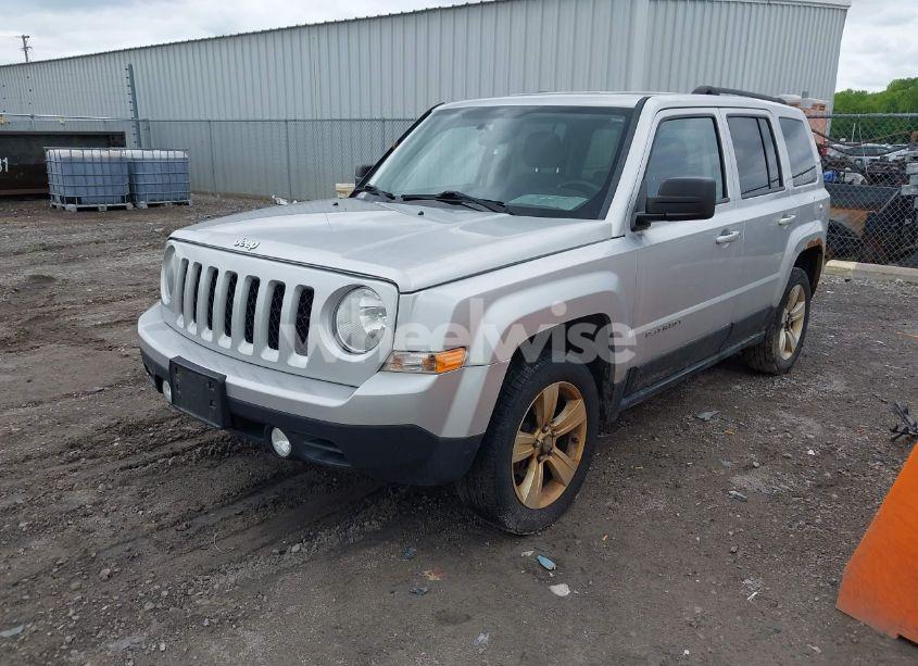 Photo 2 of 2013 Jeep Patriot LATITUDE (VIN 1C4NJRFB5DD129110)