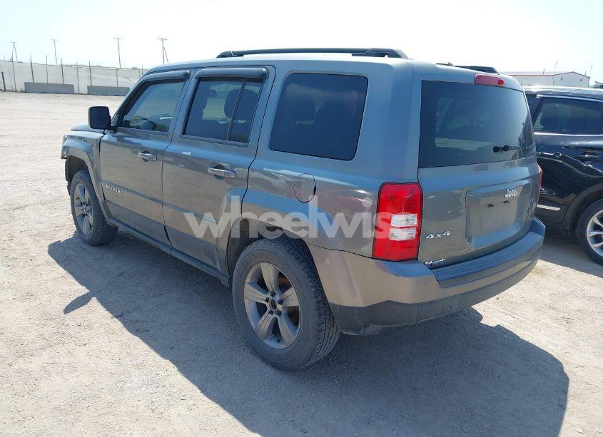 Photo 3 of 2013 Jeep Patriot LATITUDE (VIN 1C4NJRFB5DD192482)