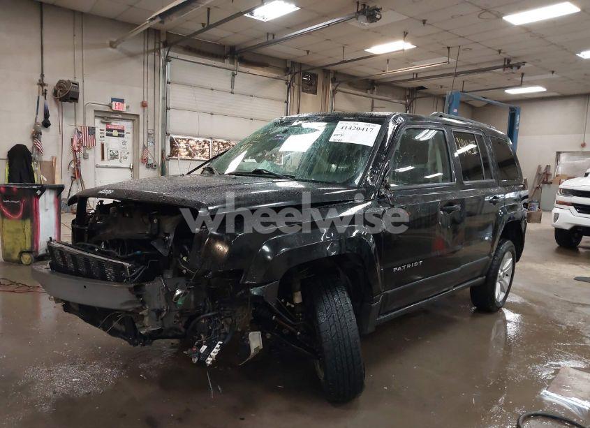 Photo 2 of 2014 Jeep Patriot LATITUDE (VIN 1C4NJRFB5ED765785)