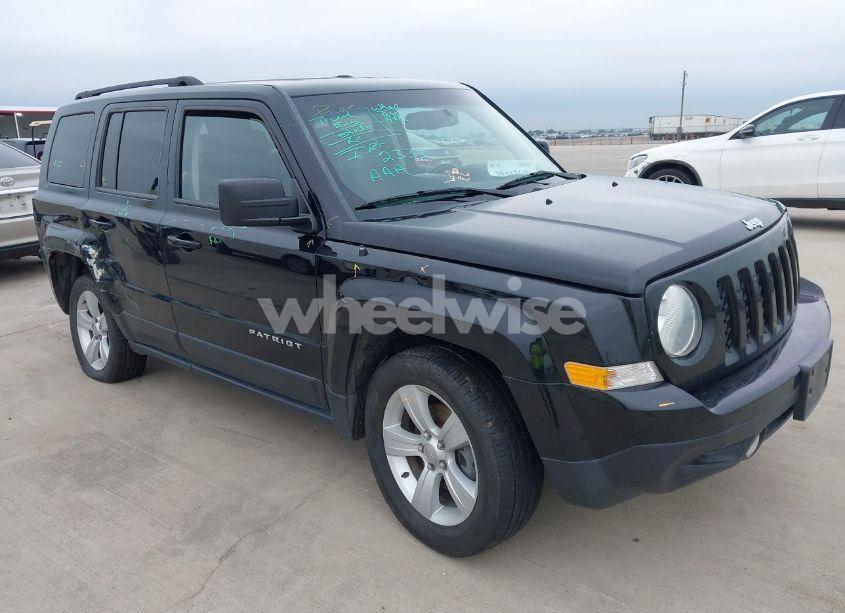 2014 Jeep Patriot LATITUDE (VIN 1C4NJRFB5ED784790) main photo