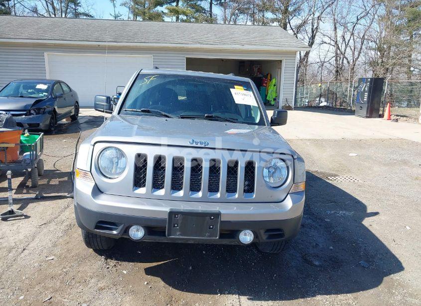 Photo 12 of 2014 Jeep Patriot LATITUDE (VIN 1C4NJRFB5ED810935)