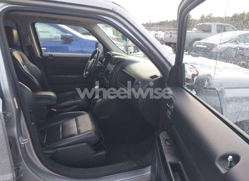 Photo 5 of 2015 Jeep Patriot HIGH ALTITUDE EDITION (VIN 1C4NJRFB5FD154320)