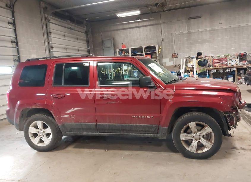 Photo 13 of 2016 Jeep Patriot LATITUDE (VIN 1C4NJRFB5GD685731)