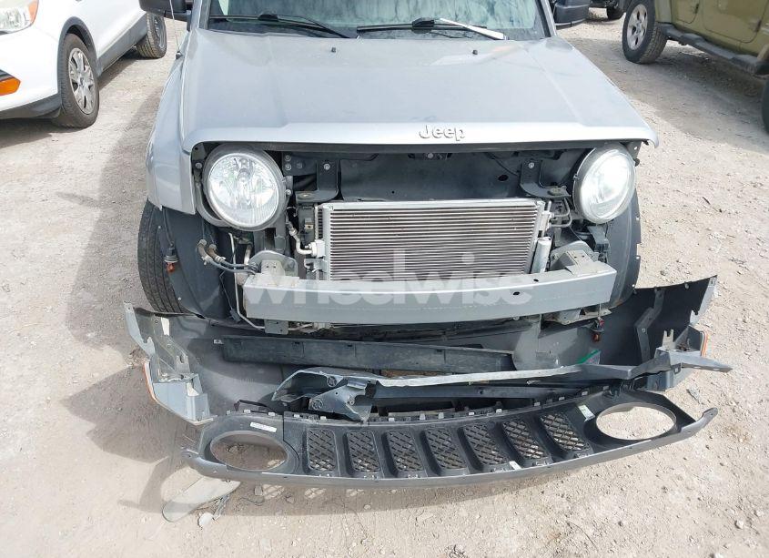 Photo 6 of 2017 Jeep Patriot LATITUDE 4X4 (VIN 1C4NJRFB5HD104813)