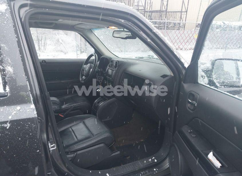 Photo 5 of 2017 Jeep Patriot HIGH ALTITUDE 4X4 (VIN 1C4NJRFB5HD155812)