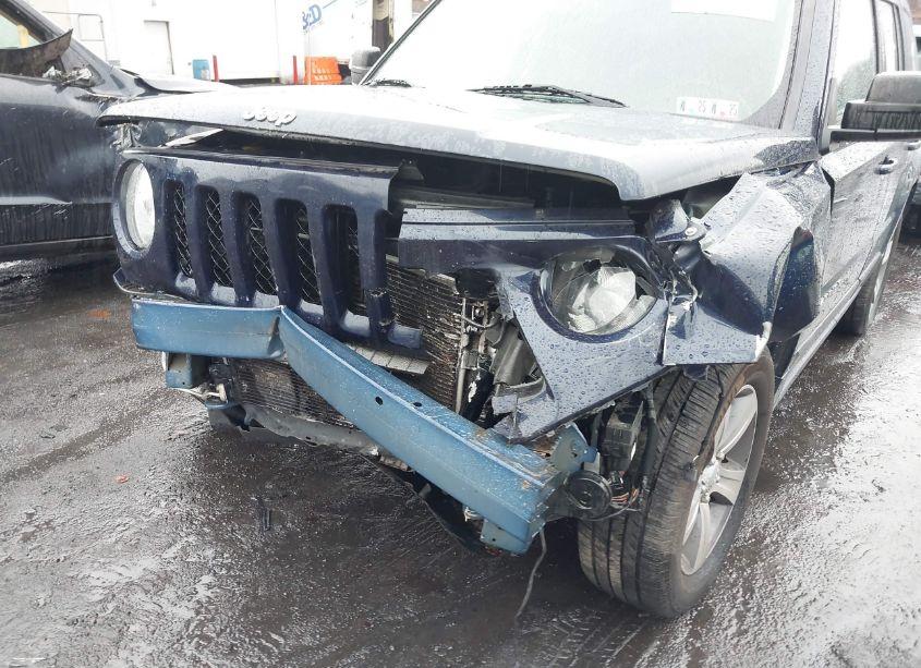 Photo 6 of 2017 Jeep Patriot HIGH ALTITUDE 4X4 (VIN 1C4NJRFB5HD165045)