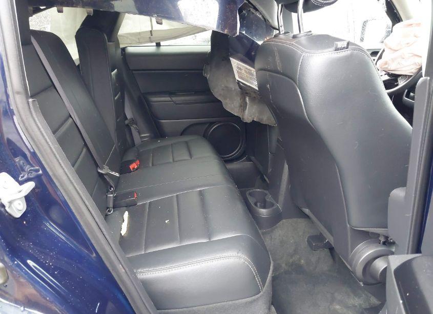 Photo 8 of 2017 Jeep Patriot HIGH ALTITUDE 4X4 (VIN 1C4NJRFB5HD165045)