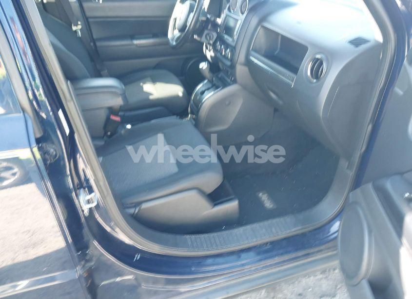 Photo 5 of 2012 Jeep Patriot LATITUDE (VIN 1C4NJRFB6CD671931)