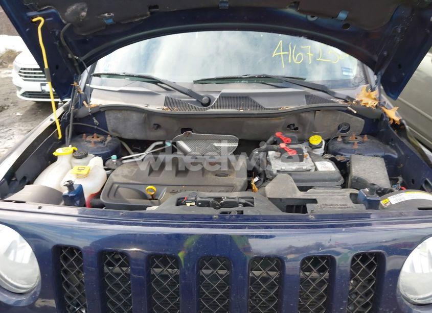 Photo 10 of 2013 Jeep Patriot LATITUDE (VIN 1C4NJRFB6DD190241)
