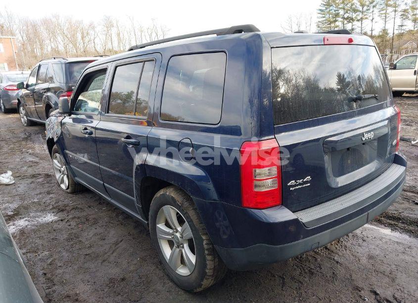 Photo 3 of 2013 Jeep Patriot LATITUDE (VIN 1C4NJRFB6DD190241)
