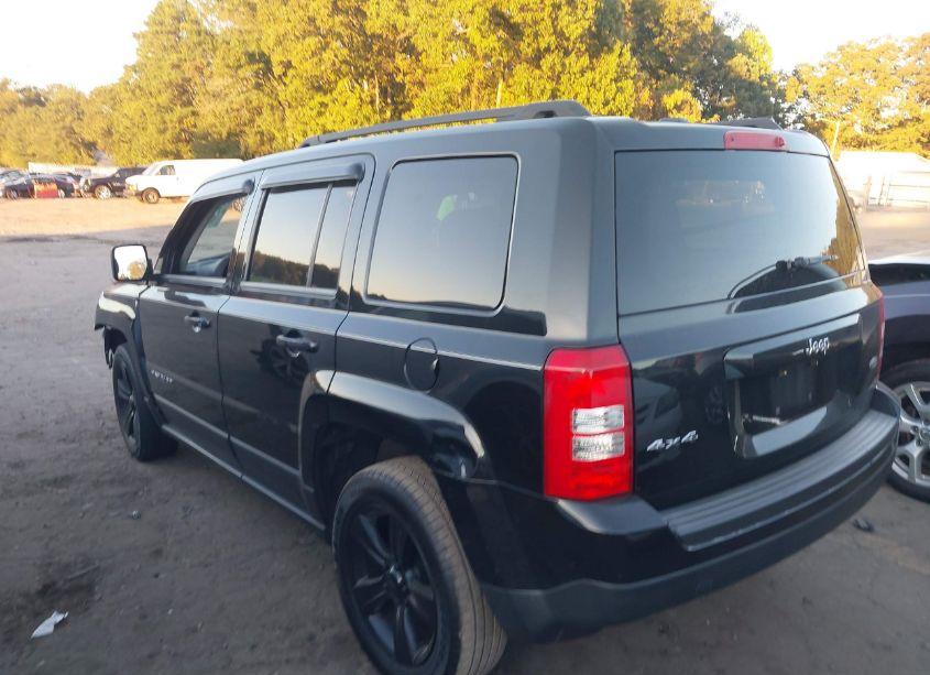 Photo 3 of 2014 Jeep Patriot LATITUDE (VIN 1C4NJRFB6ED501958)