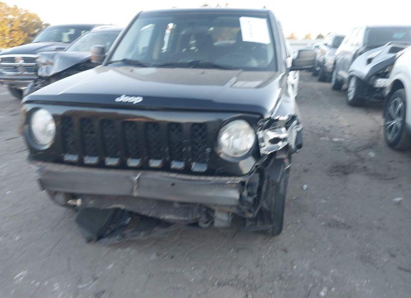 Photo 6 of 2014 Jeep Patriot LATITUDE (VIN 1C4NJRFB6ED501958)