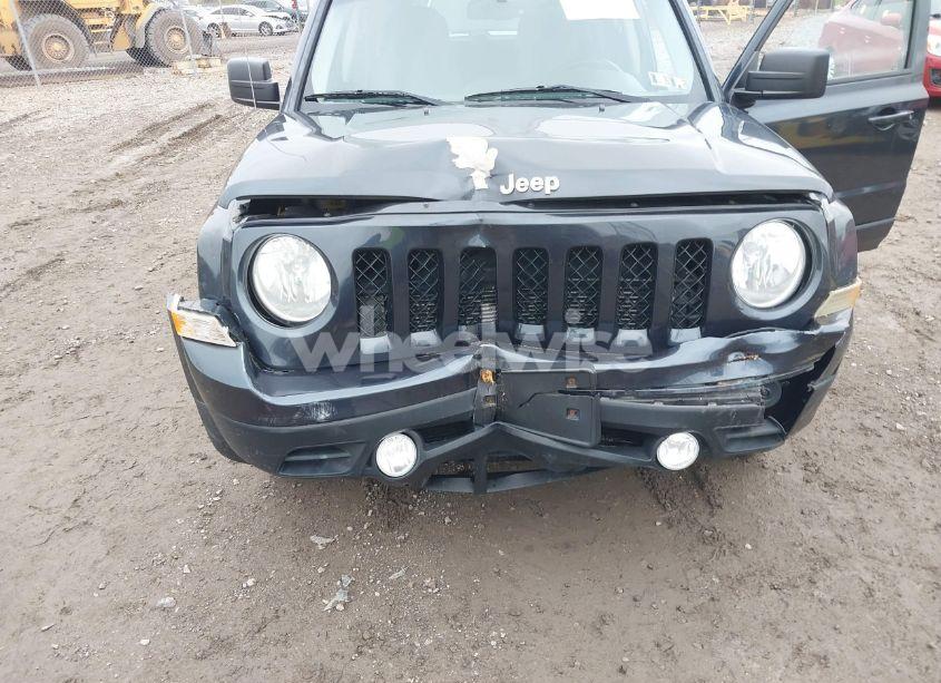 Photo 6 of 2014 Jeep Patriot LATITUDE (VIN 1C4NJRFB6ED731256)