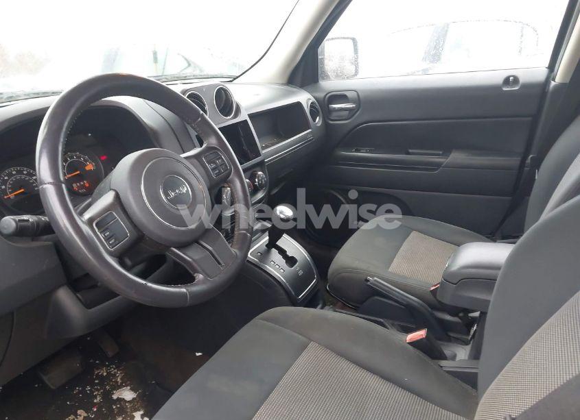 Photo 5 of 2014 Jeep Patriot LATITUDE (VIN 1C4NJRFB6ED760109)