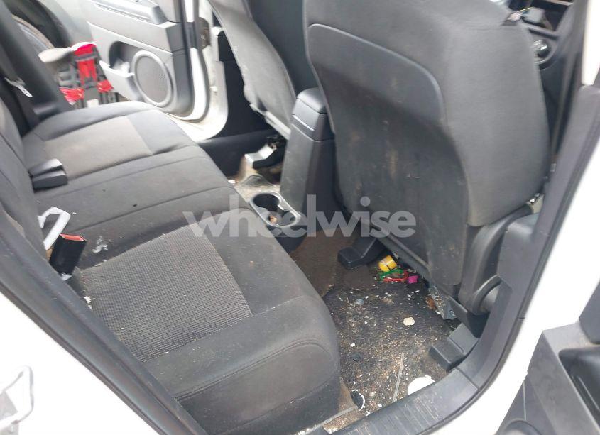 Photo 8 of 2014 Jeep Patriot LATITUDE (VIN 1C4NJRFB6ED760109)