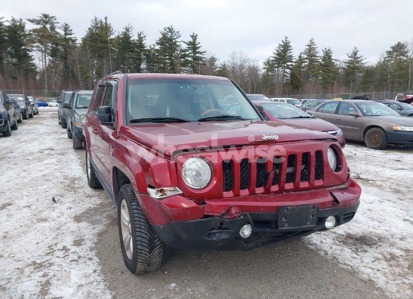 Photo 6 of 2014 Jeep Patriot LATITUDE (VIN 1C4NJRFB6ED913927)