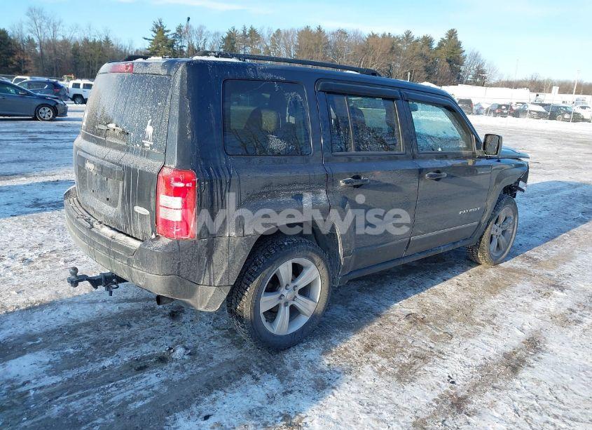 Photo 4 of 2015 Jeep Patriot LATITUDE (VIN 1C4NJRFB6FD244298)