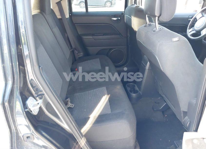 Photo 8 of 2015 Jeep Patriot LATITUDE (VIN 1C4NJRFB6FD244298)