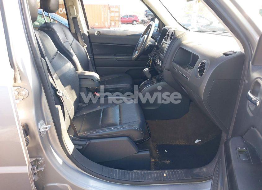 Photo 5 of 2016 Jeep Patriot HIGH ALTITUDE EDITION (VIN 1C4NJRFB6GD692834)