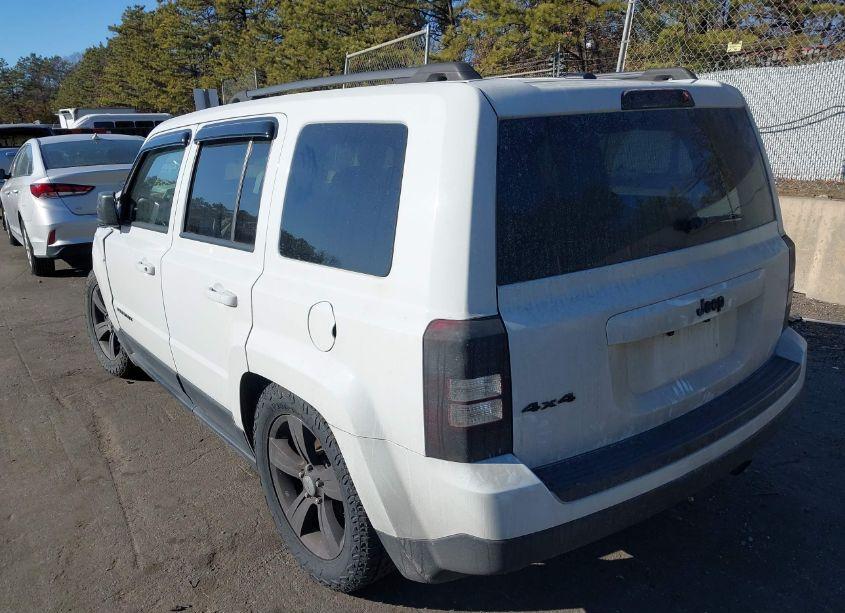 Photo 3 of 2016 Jeep Patriot LATITUDE (VIN 1C4NJRFB6GD775731)