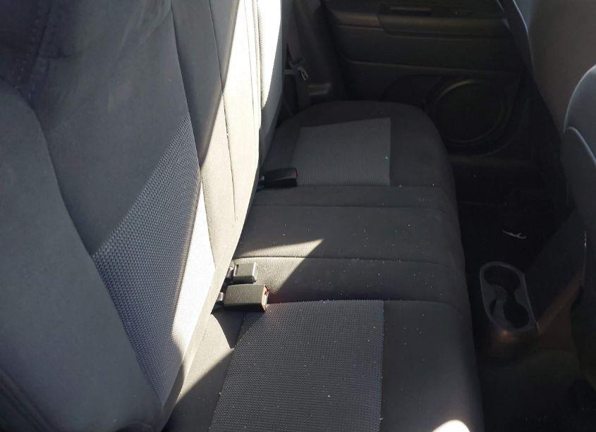 Photo 8 of 2016 Jeep Patriot LATITUDE (VIN 1C4NJRFB6GD775731)