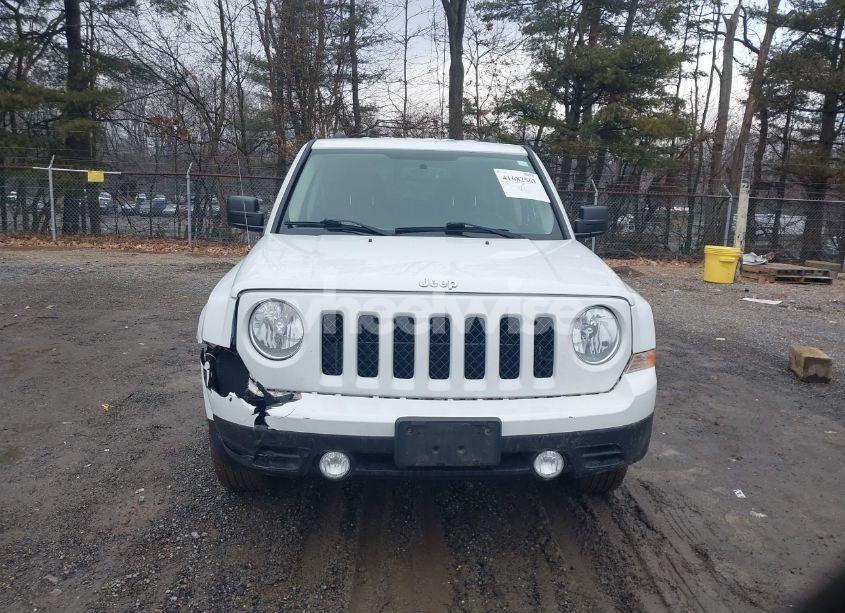 Photo 12 of 2017 Jeep Patriot LATITUDE 4X4 (VIN 1C4NJRFB6HD124844)