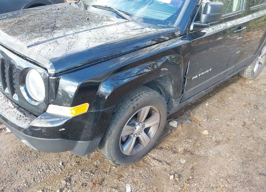 Photo 18 of 2017 Jeep Patriot HIGH ALTITUDE 4X4 (VIN 1C4NJRFB6HD135830)