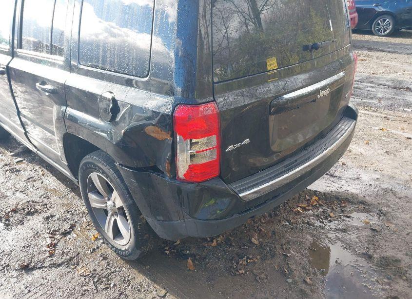 Photo 6 of 2017 Jeep Patriot HIGH ALTITUDE 4X4 (VIN 1C4NJRFB6HD135830)