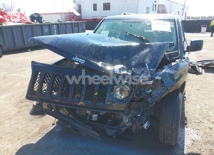 Photo 6 of 2017 Jeep Patriot HIGH ALTITUDE 4X4 (VIN 1C4NJRFB6HD194750)