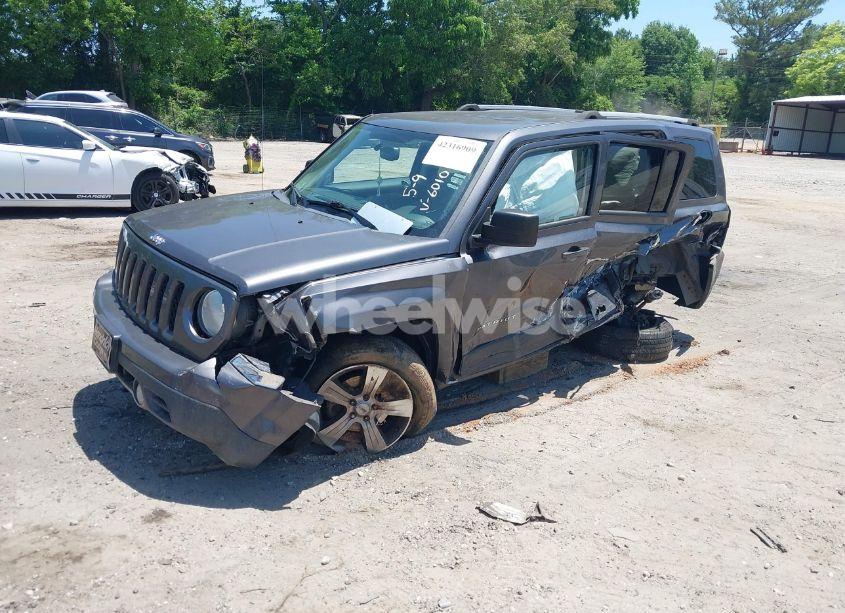 Photo 2 of 2017 Jeep Patriot HIGH ALTITUDE 4X4 (VIN 1C4NJRFB6HD206010)