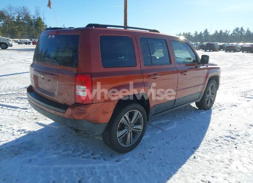 Photo 4 of 2012 Jeep Patriot LATITUDE (VIN 1C4NJRFB7CD599881)