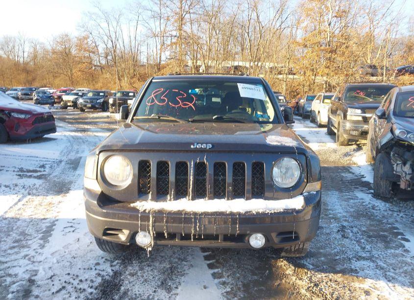 Photo 13 of 2014 Jeep Patriot LATITUDE (VIN 1C4NJRFB7ED665509)