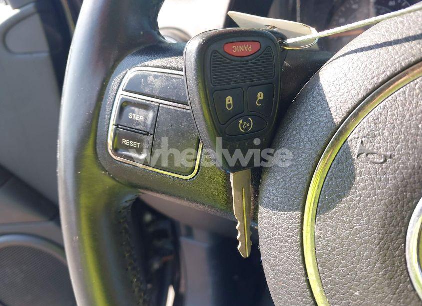 Photo 11 of 2014 Jeep Patriot LATITUDE (VIN 1C4NJRFB7ED670418)