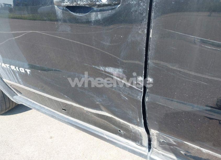 Photo 6 of 2014 Jeep Patriot LATITUDE (VIN 1C4NJRFB7ED670418)