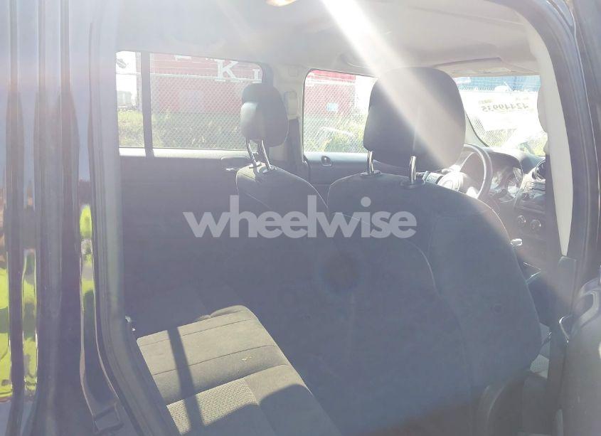 Photo 8 of 2014 Jeep Patriot LATITUDE (VIN 1C4NJRFB7ED670418)