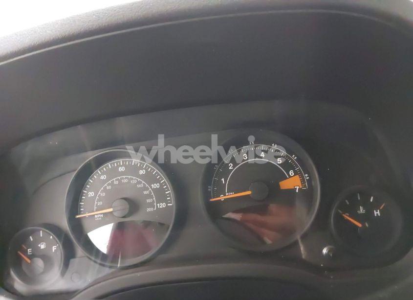 Photo 15 of 2014 Jeep Patriot LATITUDE (VIN 1C4NJRFB7ED694024)