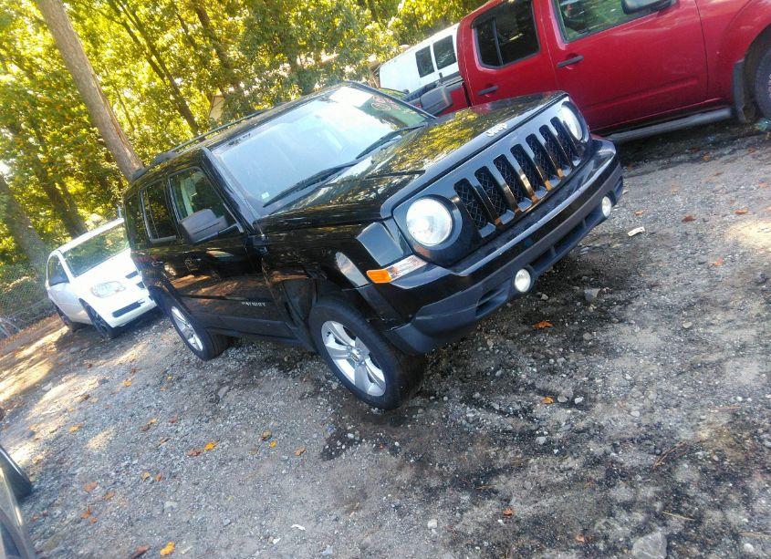 2014 Jeep Patriot LATITUDE (VIN 1C4NJRFB7ED784774) main photo