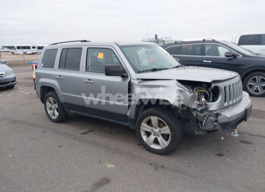 2014 Jeep Patriot LATITUDE (VIN 1C4NJRFB7ED796505) main photo