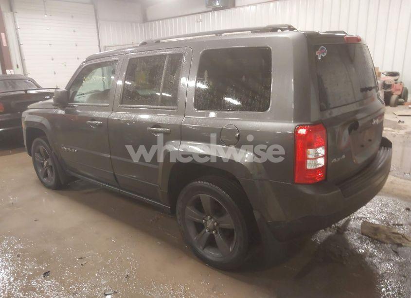 Photo 3 of 2014 Jeep Patriot LATITUDE (VIN 1C4NJRFB7ED897849)