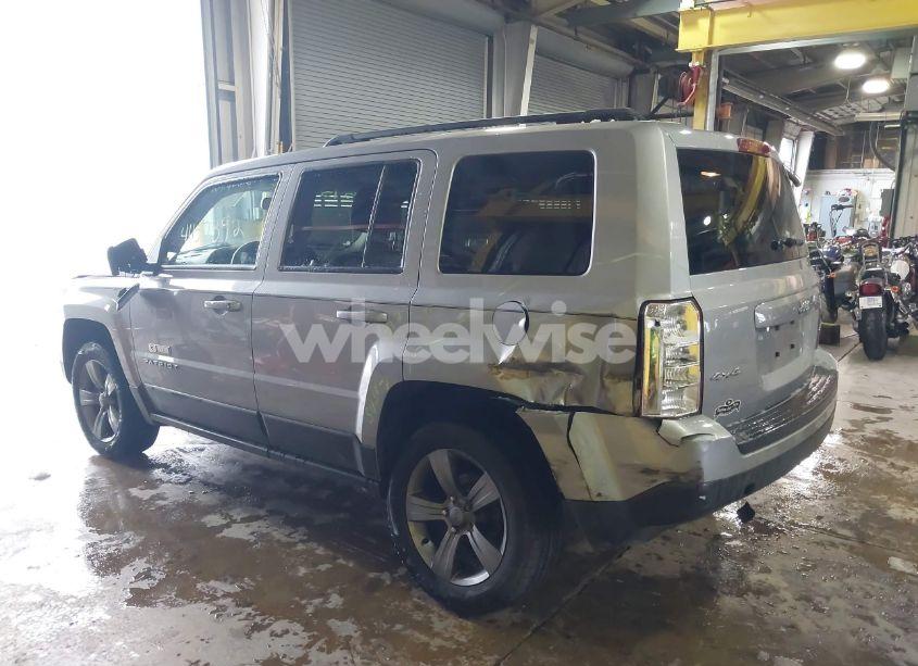 Photo 6 of 2015 Jeep Patriot HIGH ALTITUDE EDITION (VIN 1C4NJRFB7FD217157)