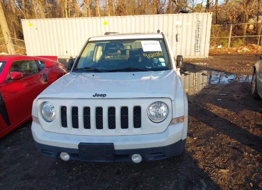 Photo 12 of 2015 Jeep Patriot HIGH ALTITUDE EDITION (VIN 1C4NJRFB7FD317677)