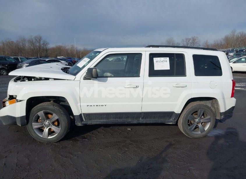 Photo 14 of 2015 Jeep Patriot HIGH ALTITUDE EDITION (VIN 1C4NJRFB7FD417682)